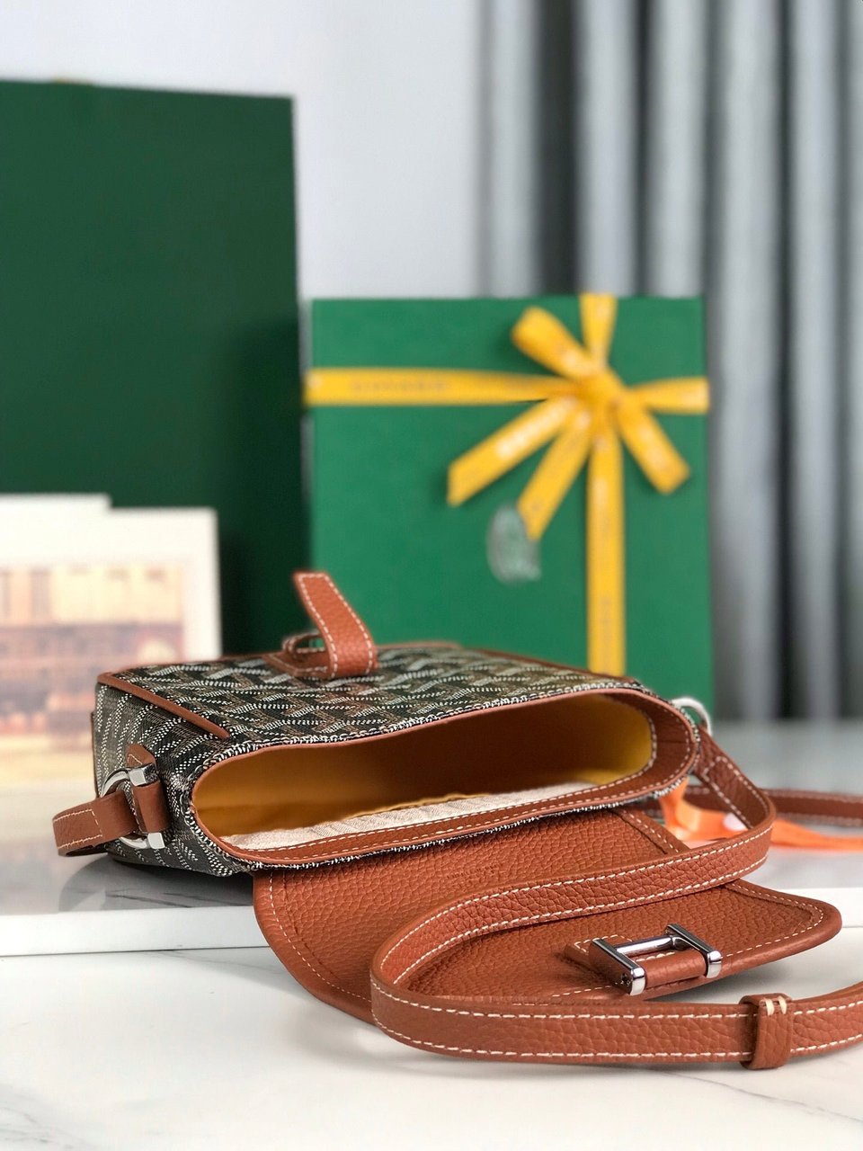Goyard Grand Bleu 16 Cm Black Goyardine Canvas And Tan Lambskin view 3