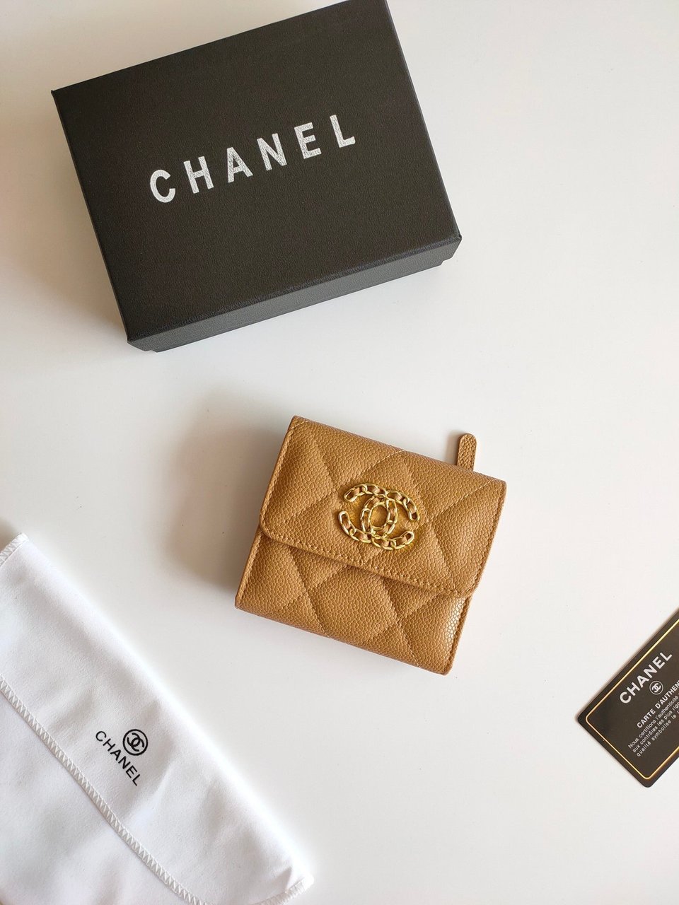 Chanel Square Purse 12 Amber Grained Calfskin Gold Icon view 3