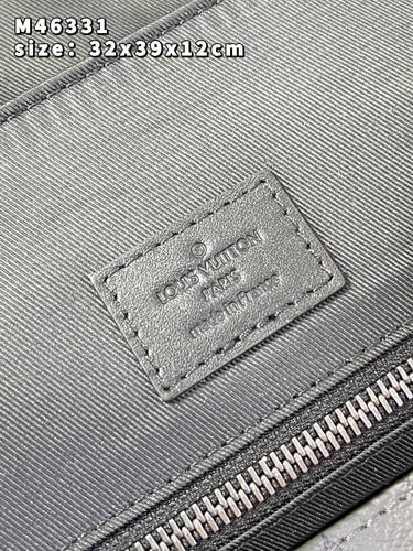Louis Vuitton Christopher Monogram Eclipse Reverse Black And Grey 45Cm M46331 view 3