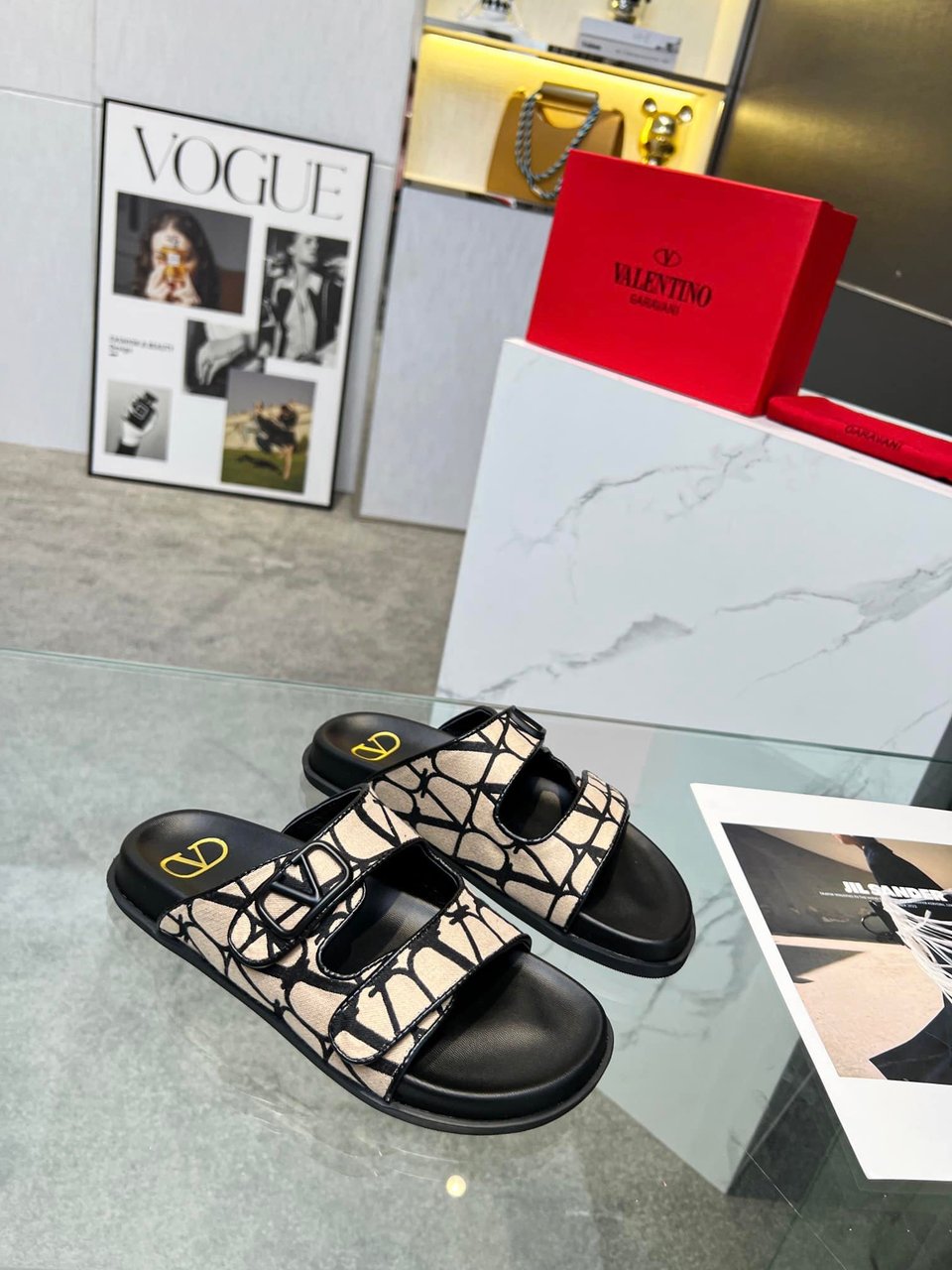 Valentino Garavani Vlogo Toile Iconographe Sandal Black Beige view 7