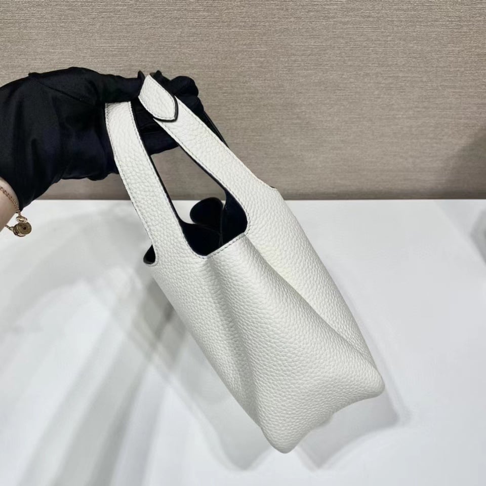 Prada Mini Leather Handbag White 18Cm view 6