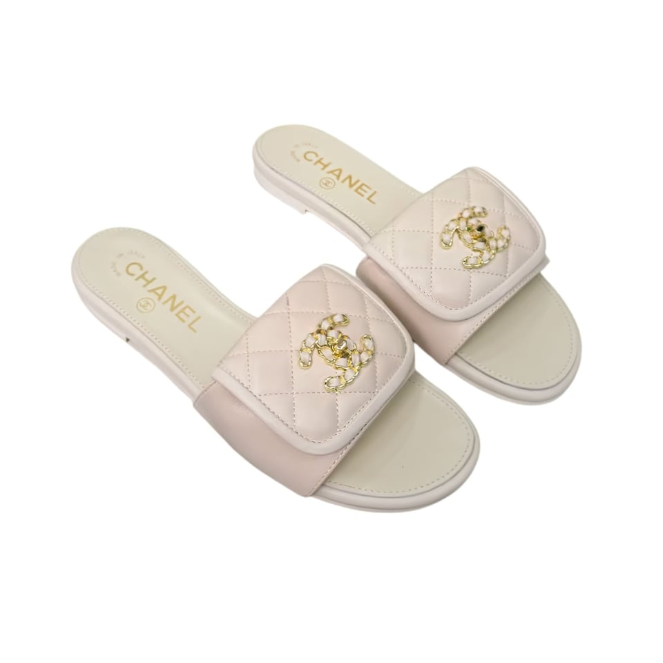 Chanel Quilted Slide Sandals Bright Gold-tone CC G35927