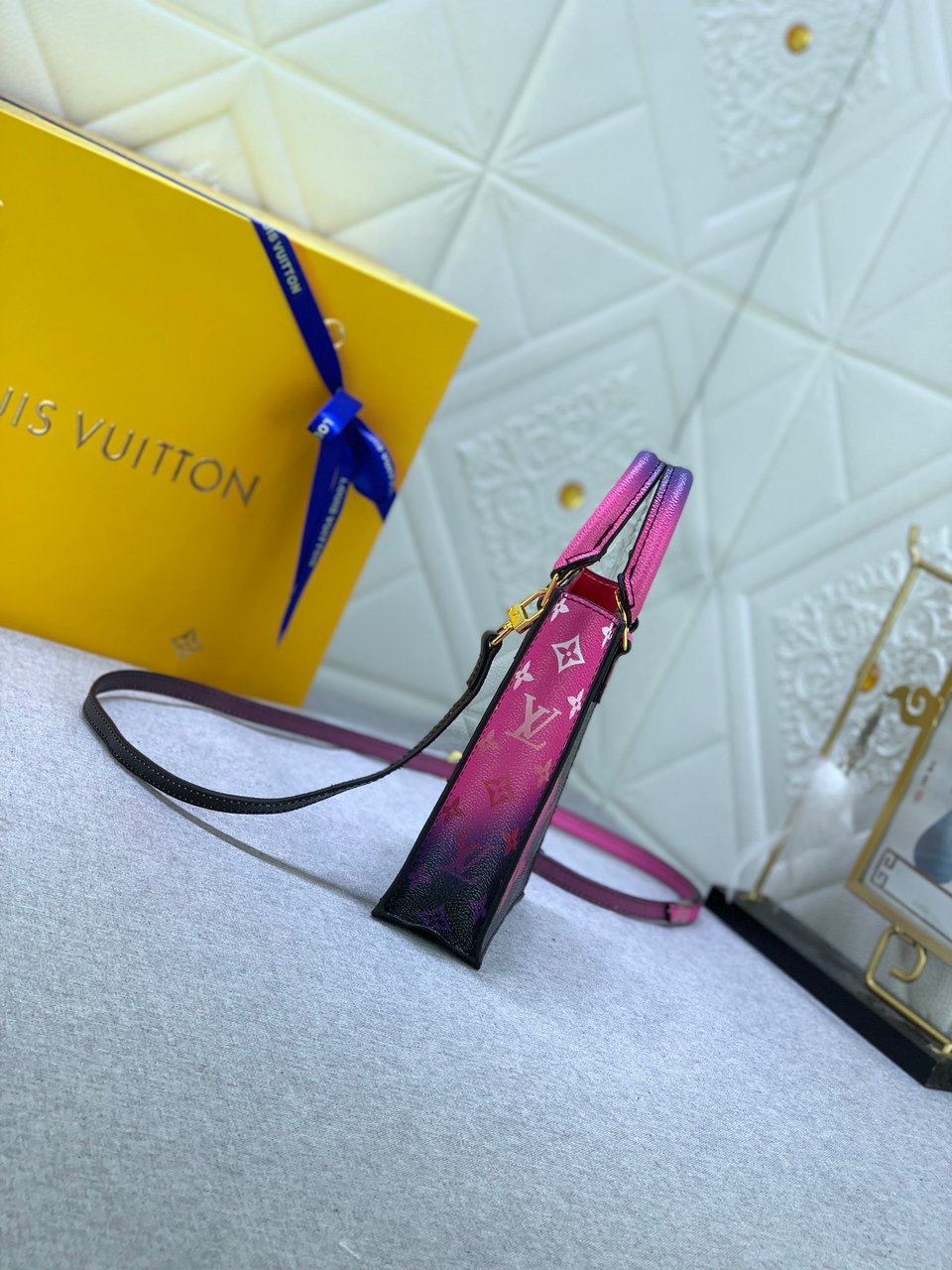Louis Vuitton Petit Sac Plat Monogram Black And Pink 17Cm view 5