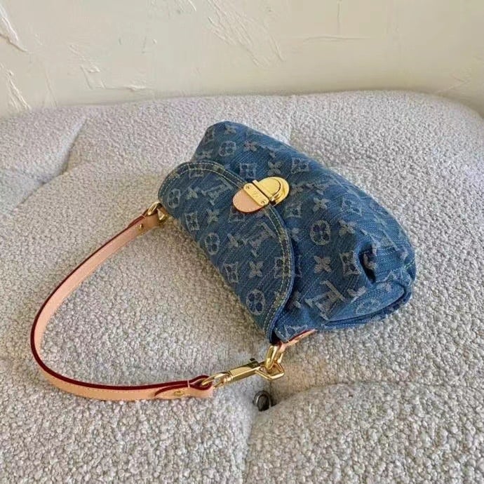 Louis Vuitton Pleaty Handbag Monogram Denim Blue 26Cm M95050 view 4