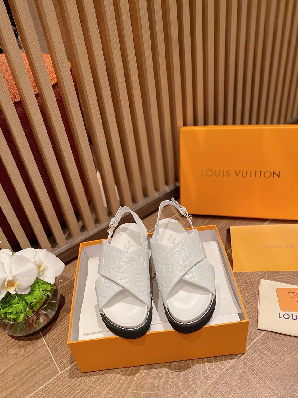 Louis Vuitton Monogram Embossed Paseo Flat Comfort Sandals White view 7