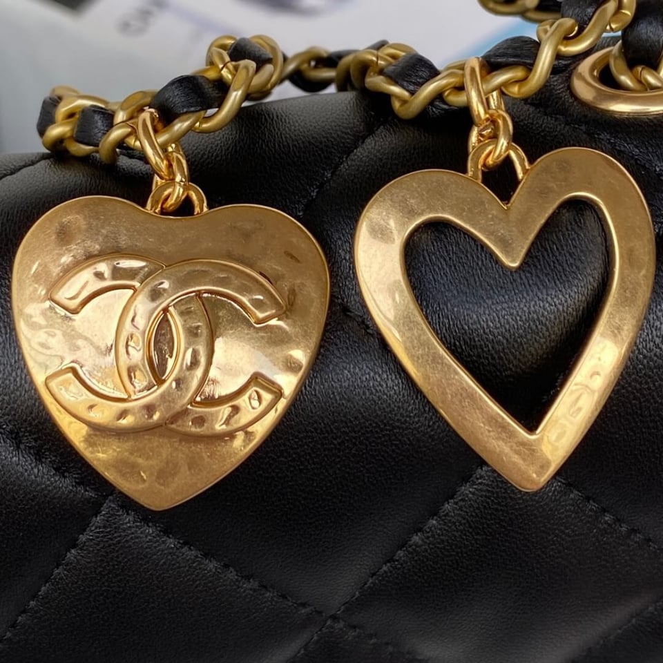 Chanel Mini Flap Bag 20cm Heart Chain view 10