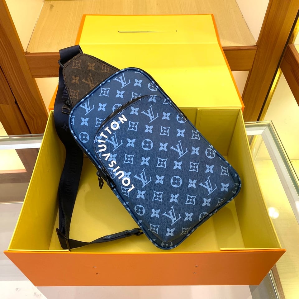 Louis Vuitton Avenue Nm Crossbody Bag Monogram Blue 31Cm M23782 view 5
