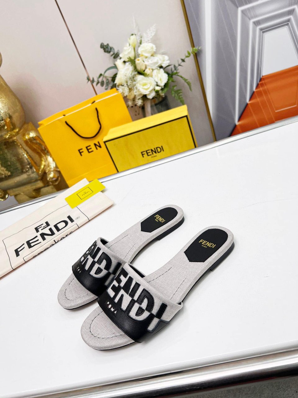 Fendi Signature Canvas Leather Slides Black 8R8337Ajzuf0Wzm view 10