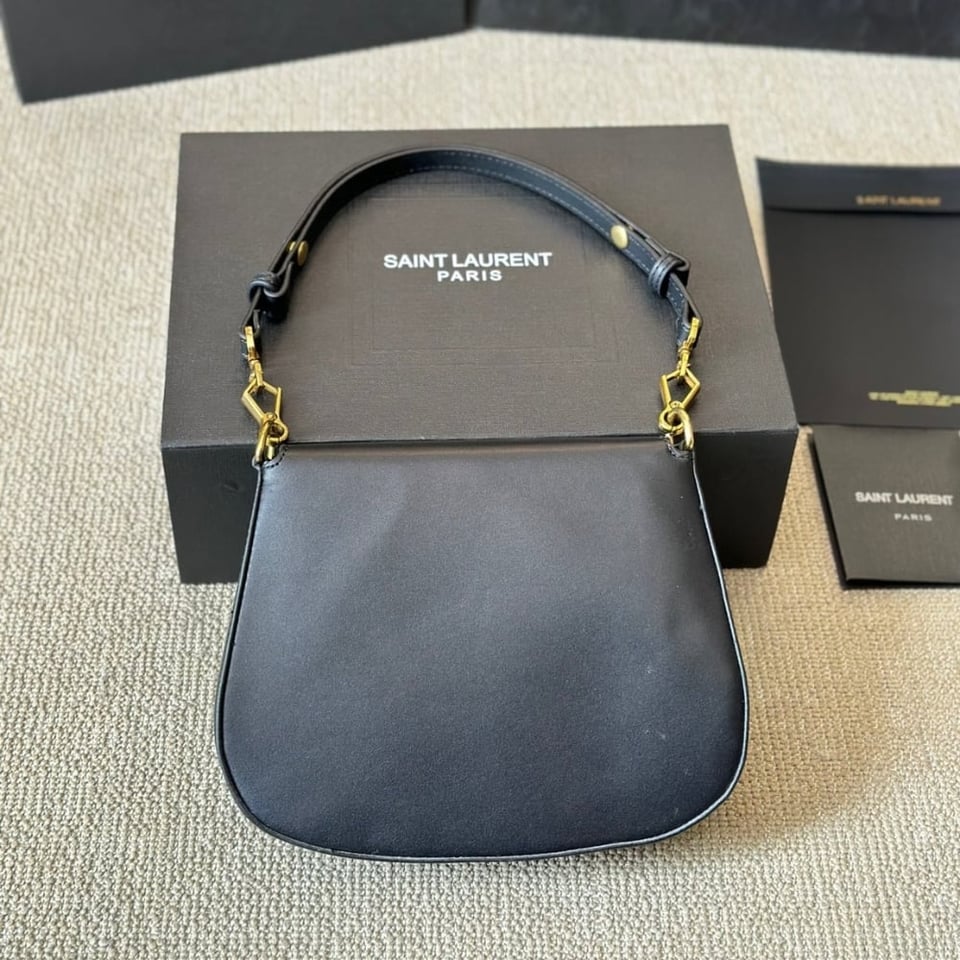 Saint Laurent Voltaire Top Handle In Box Black 20Cm view 7