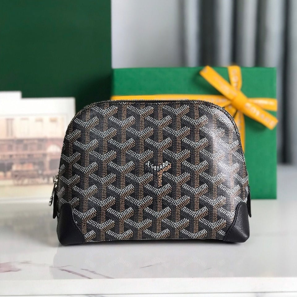 Goyard Vendôme Cosmetic Pouch 17 Cm Black Goyardine Canvas And Calfskin Trim view 11