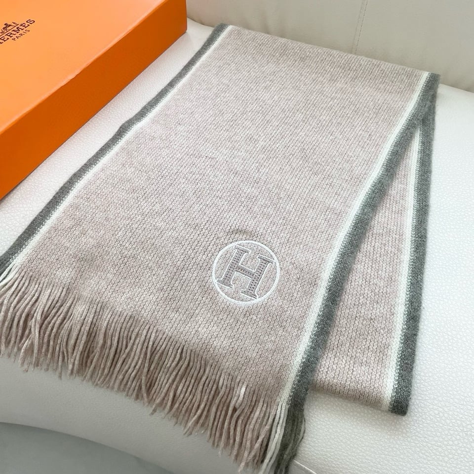 Hermes Cashmere Scarf H-Motif Beige For Women 180cm view 3