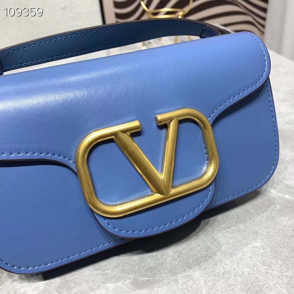 Valentino Locò Small Shoulder Bag In Calfskin Ultramarine Wb0K53Zxlq34 view 6