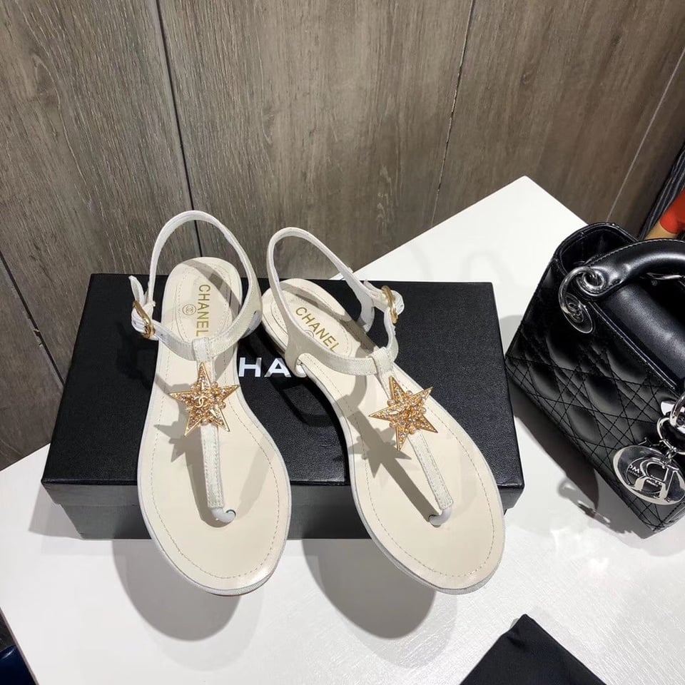 Chanel Crystal Pearl Thongs White Sandals With Gold Star view 3