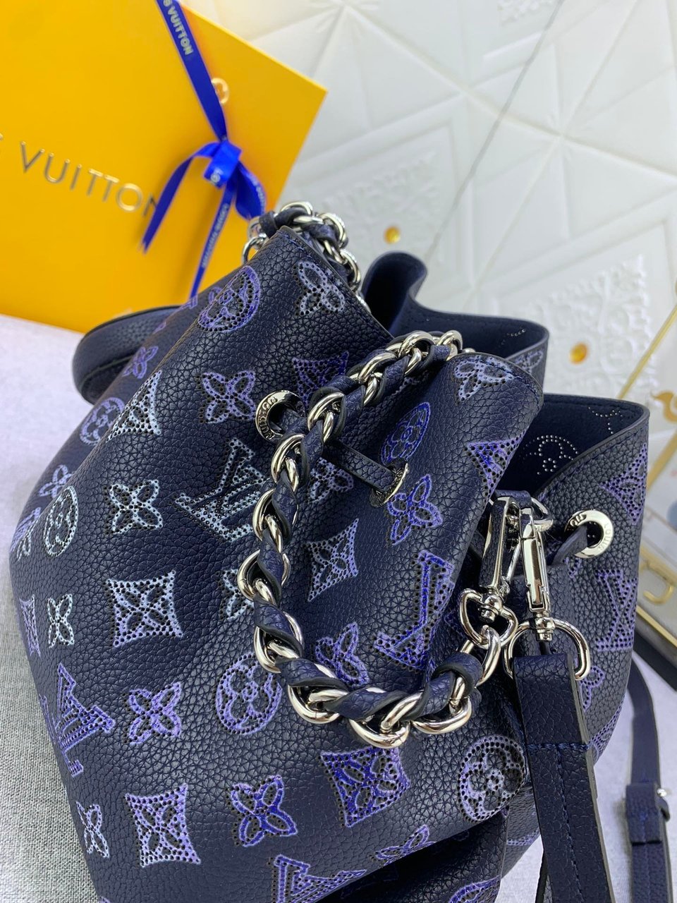 Louis Vuitton Bella Navy Blue 22Cm M21096 view 5