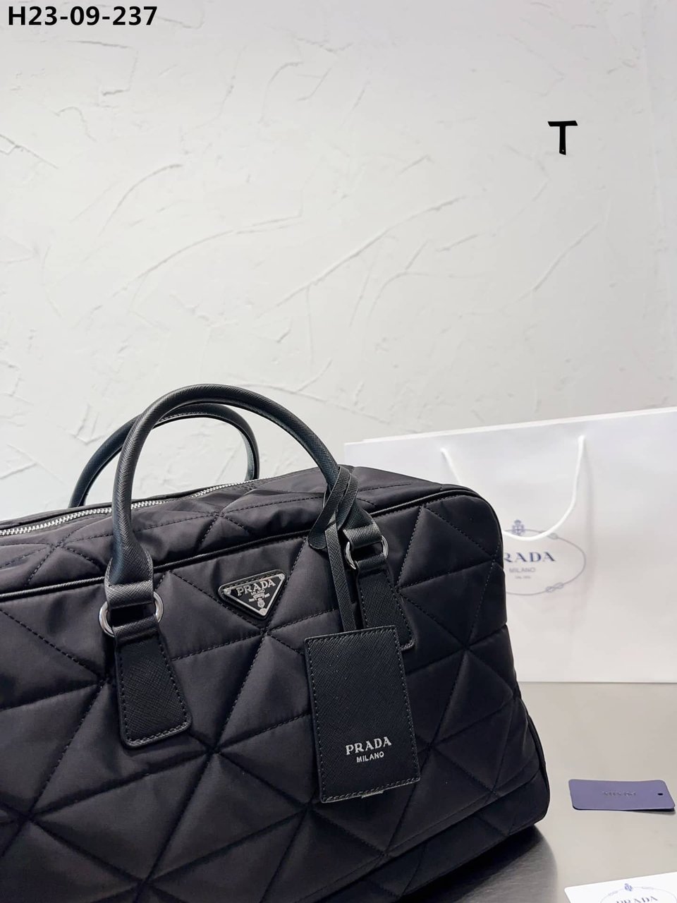 Prada Quilted Re Nylon Travel Bag Black 43Cm view 5