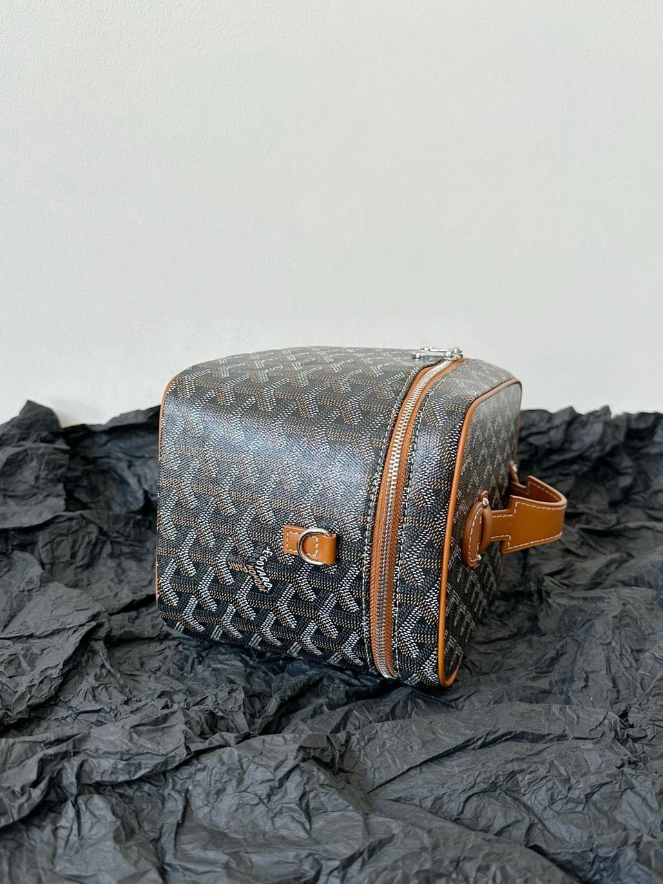Goyard Goya Makeup Box Bag 20Cm Black And Tan Canvas view 4