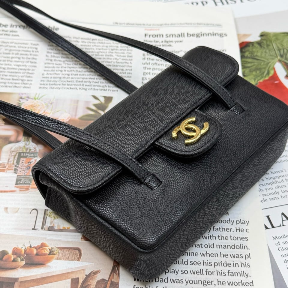 Chanel Clutch Black Bag 17cm/6.7in view 6