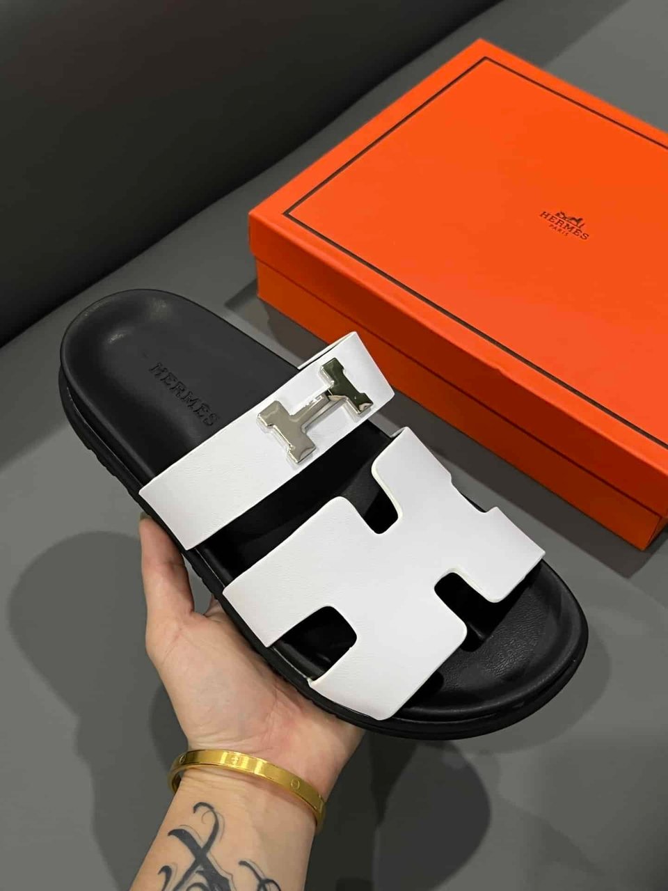 Hermes Chypre Sandal H Logo Silver Hardware White view 10