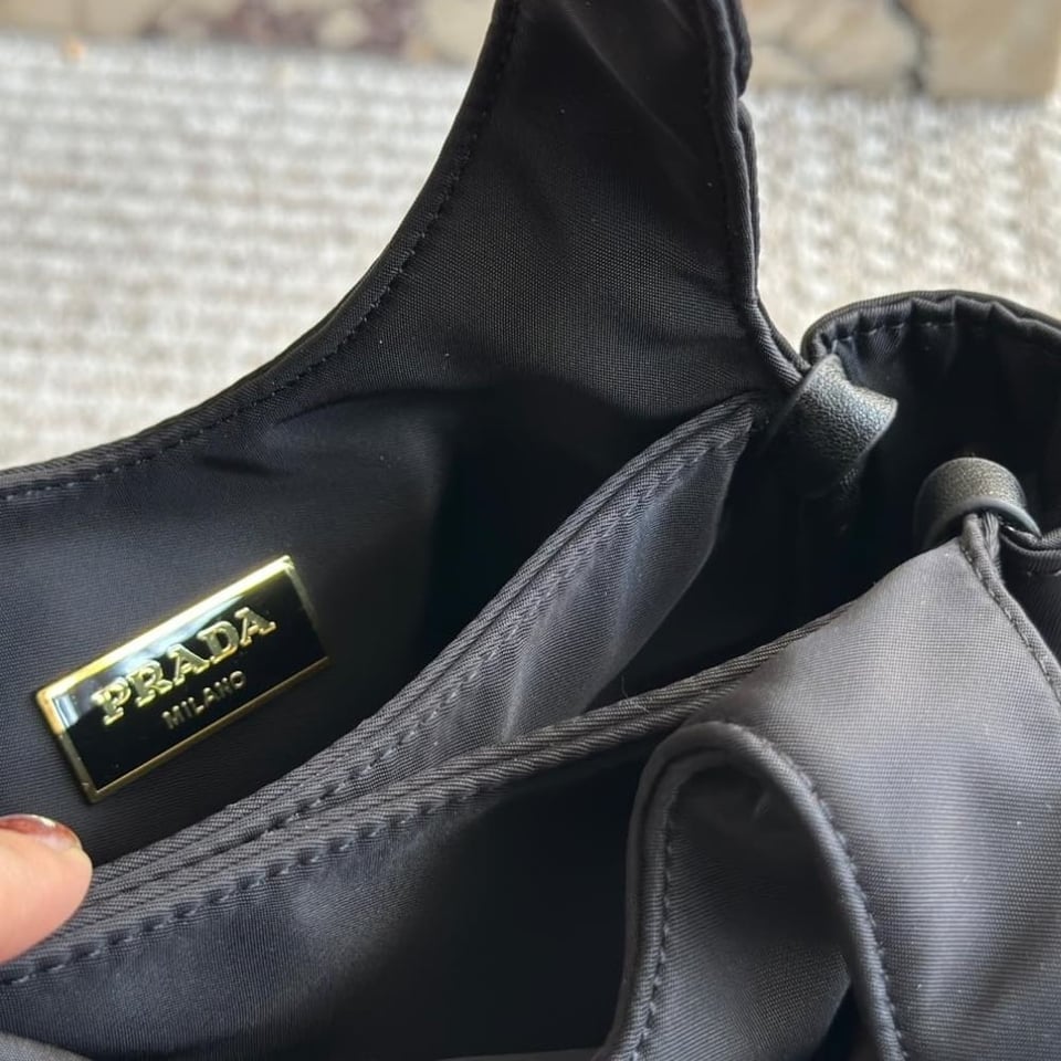 Prada Re Nylon And Nappa Leather Mini Bag With Bow Black 20Cm view 5