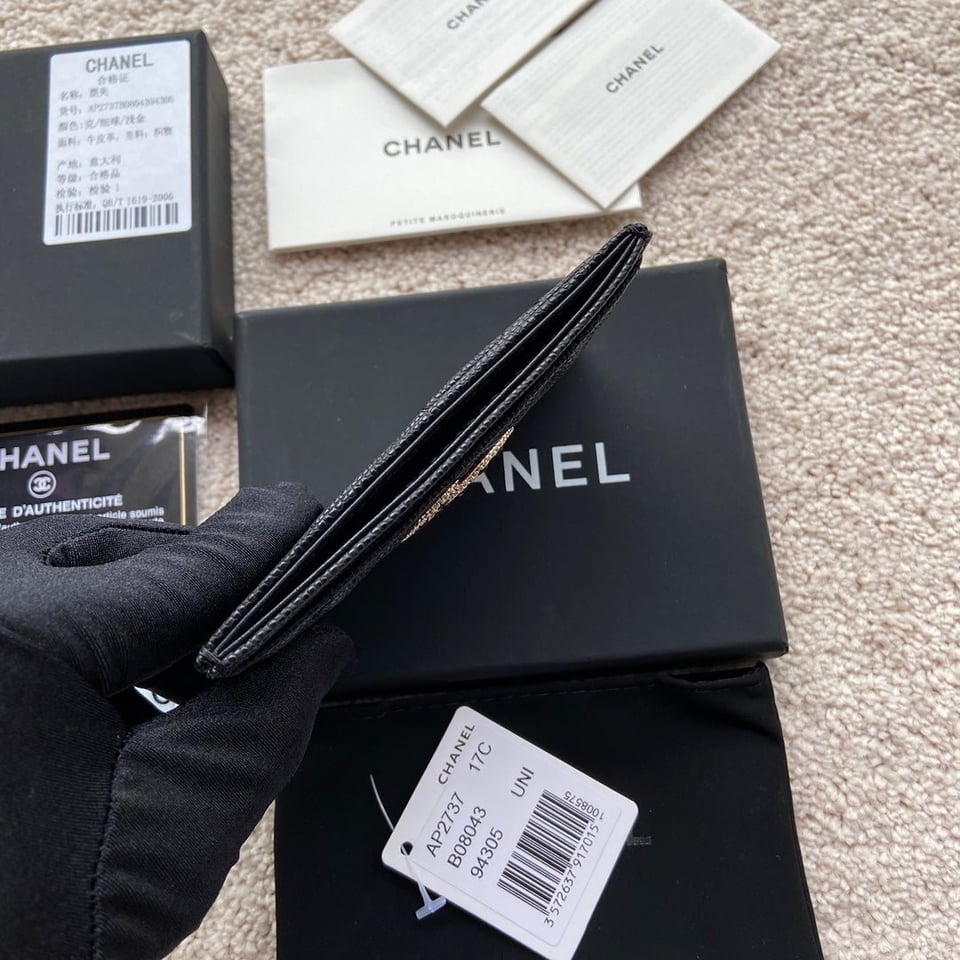 Chanel Card Holder 11Cm Black Caviar Light Gold Hardware view 10