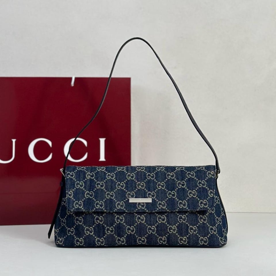Gucci Madison Medium Shoulder Bag 31cm/12.2in Blue GG Denim ‎874744 view 3