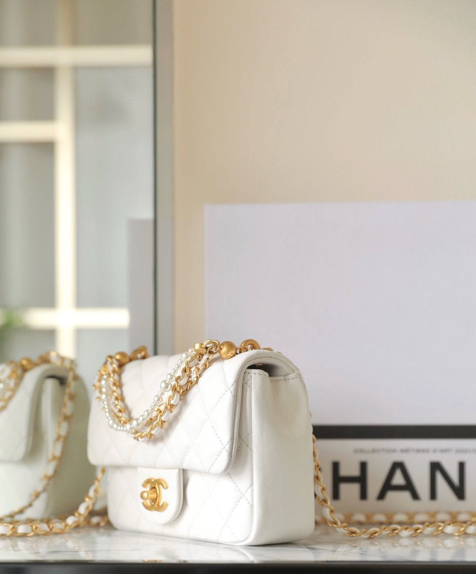 Chanel 24P Mini Flap Bag 17Cm White Lambskin Pearl Chain view 6