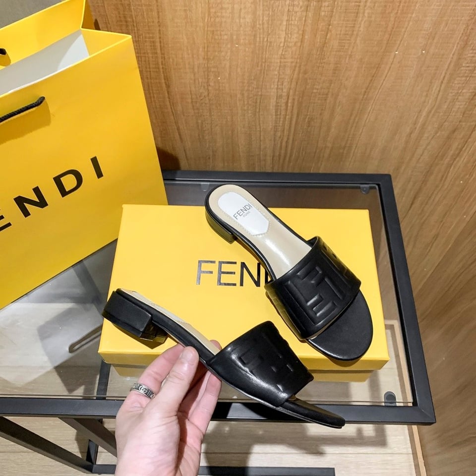 Fendi Silk Cowhide Slippers Black view 6