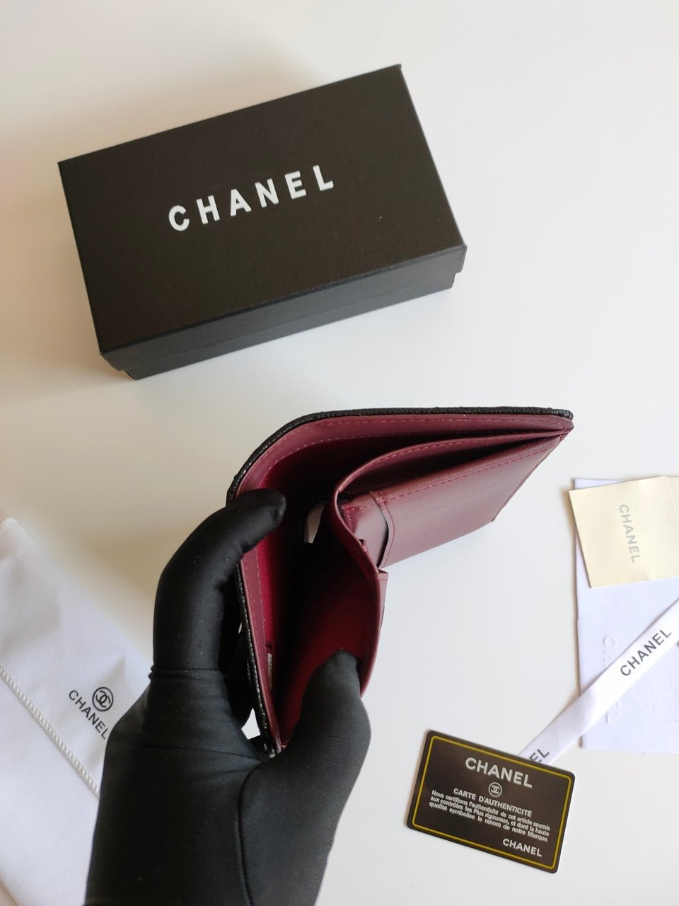 Chanel Zipped Long Purse 19 Black Grained Calfskin Gold Icon view 9