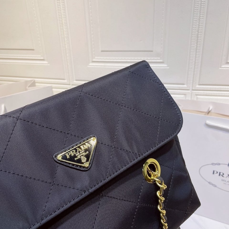 Prada Black Quilted Nylon Vintage Shoulder Bag Black 28Cm view 11