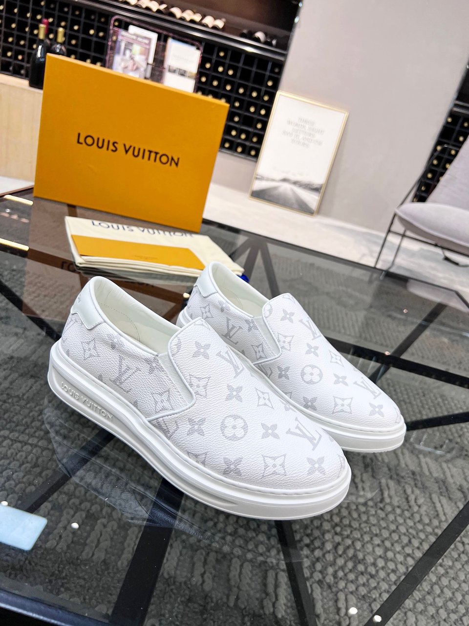 Louis Vuitton LV Beverly Hills Slip On White for Men view 11