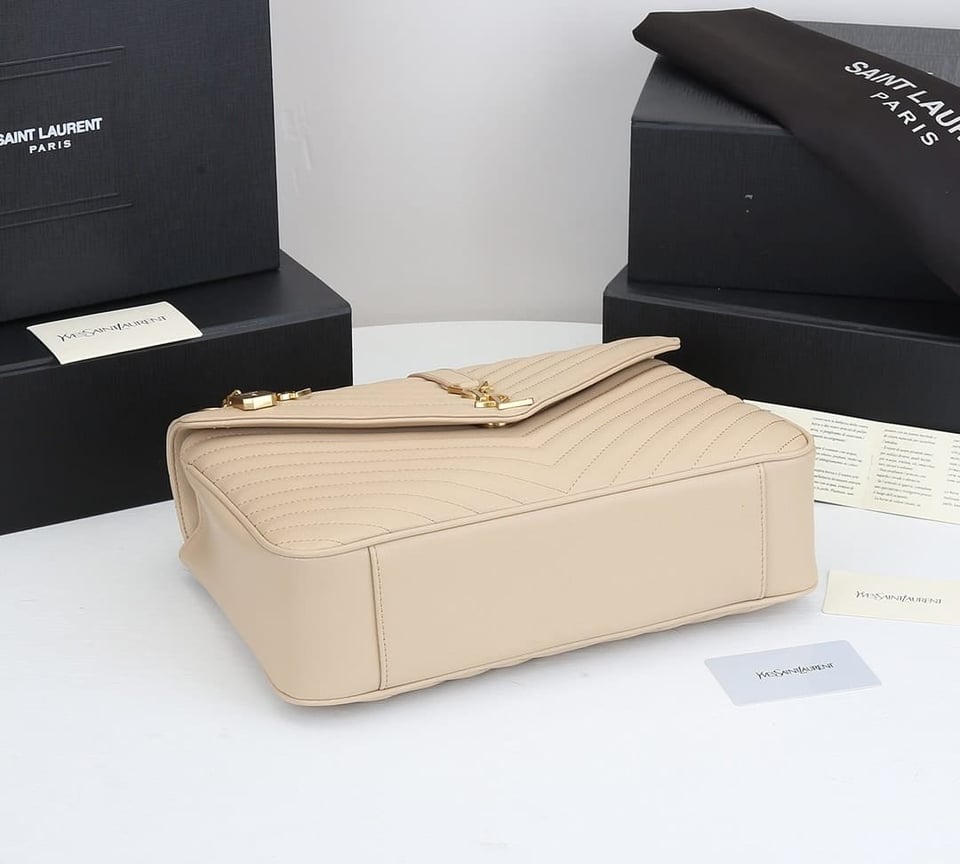 Saint Laurent College Large Chain Bag Beige 25Cm view 8
