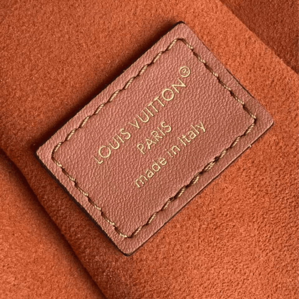 Louis Vuitton MM Side Trunk Bag M15072 view 11