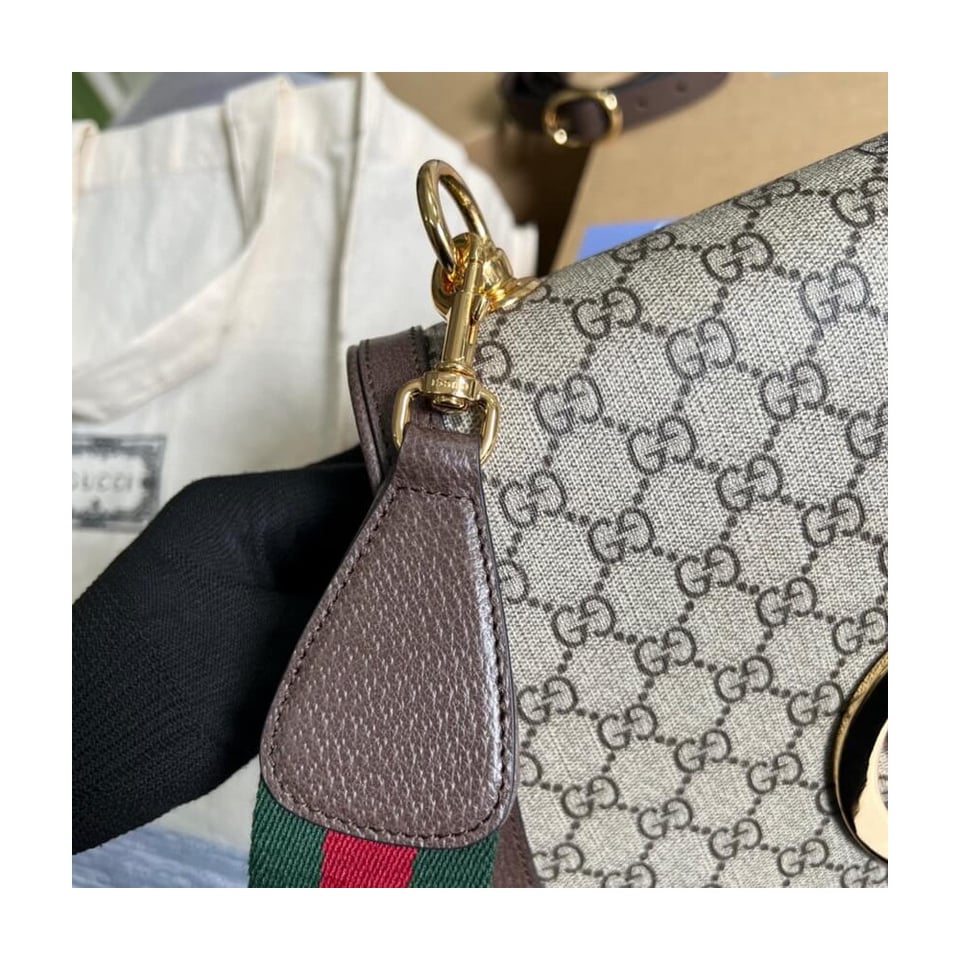 Gucci Blondie Medium Shoulder Bag With Round Interlocking G view 12
