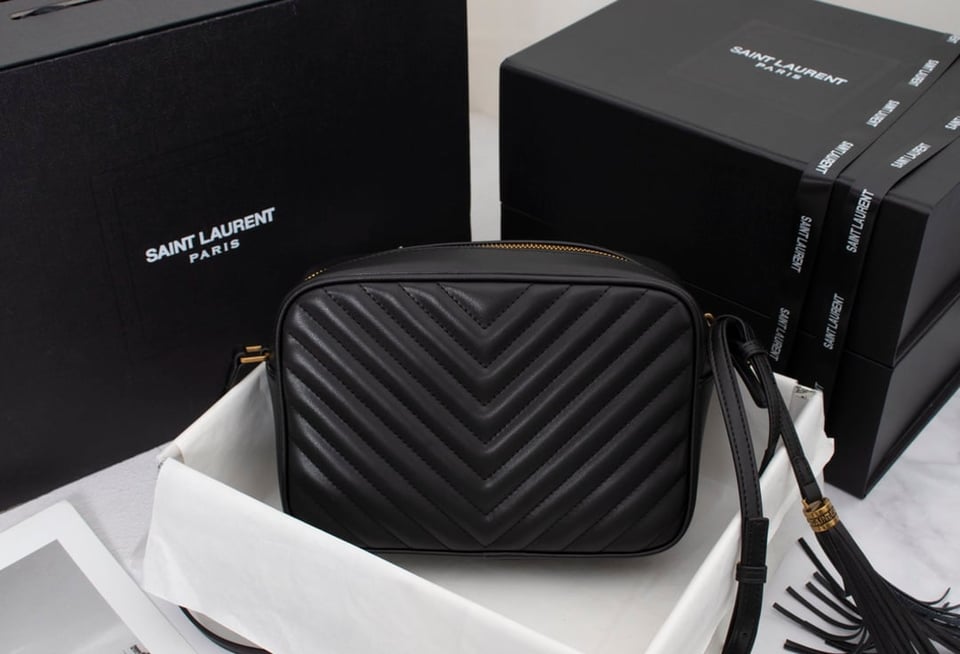 Saint Laurent Lou Camera Bag In Quilted Black Gold Leather 23Cm view 8