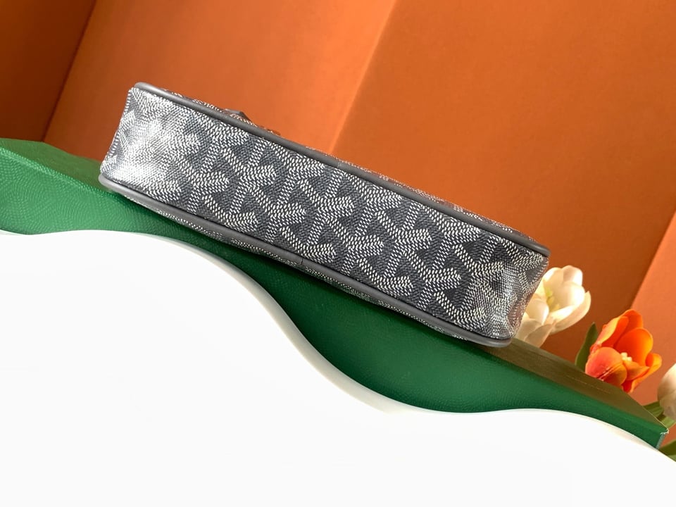 Goyard Yona Bag Coated MM 21Cm Grey Canvas view 5