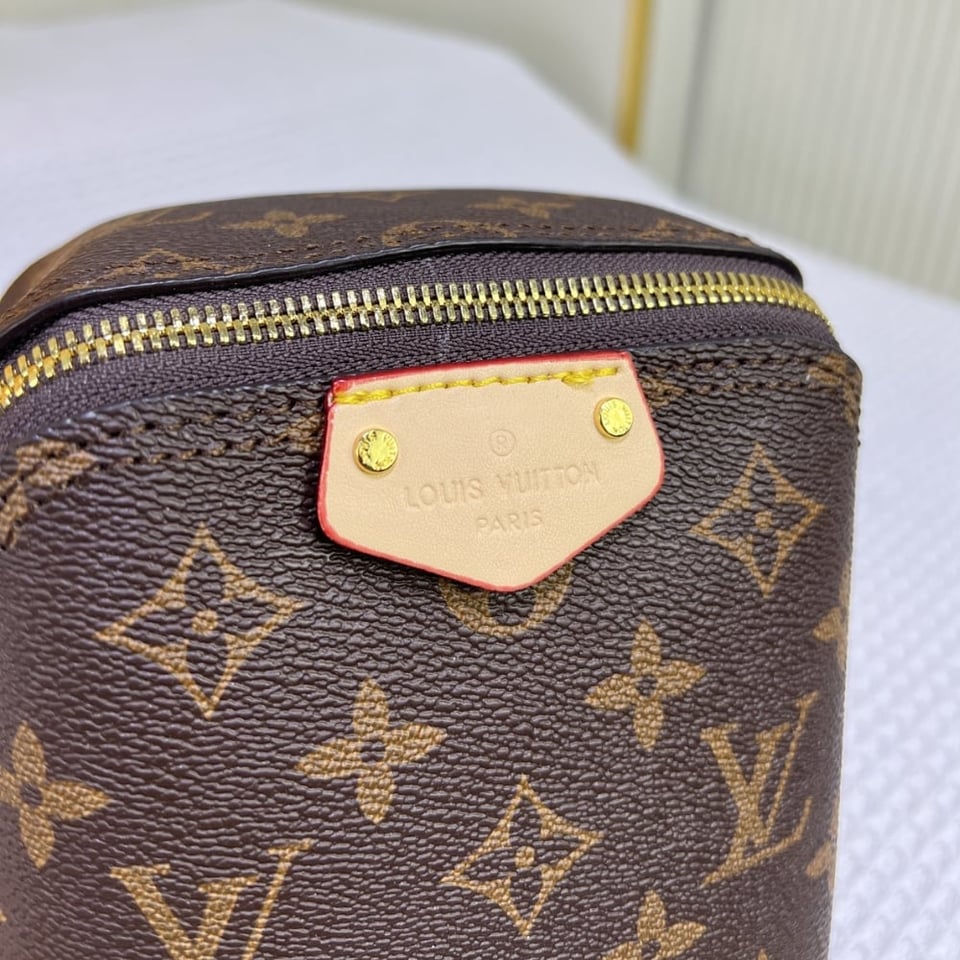 Louis Vuitton Just In Case Monogram Canvas Leather Brown 13Cm M47096 view 8