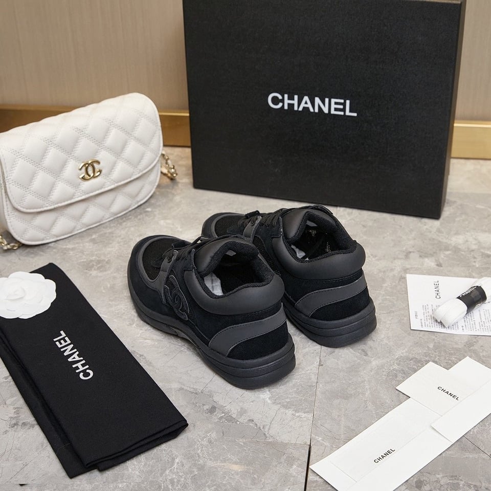 Chanel Cc Logo Sneaker Black G34361 Y53536 94305 view 10
