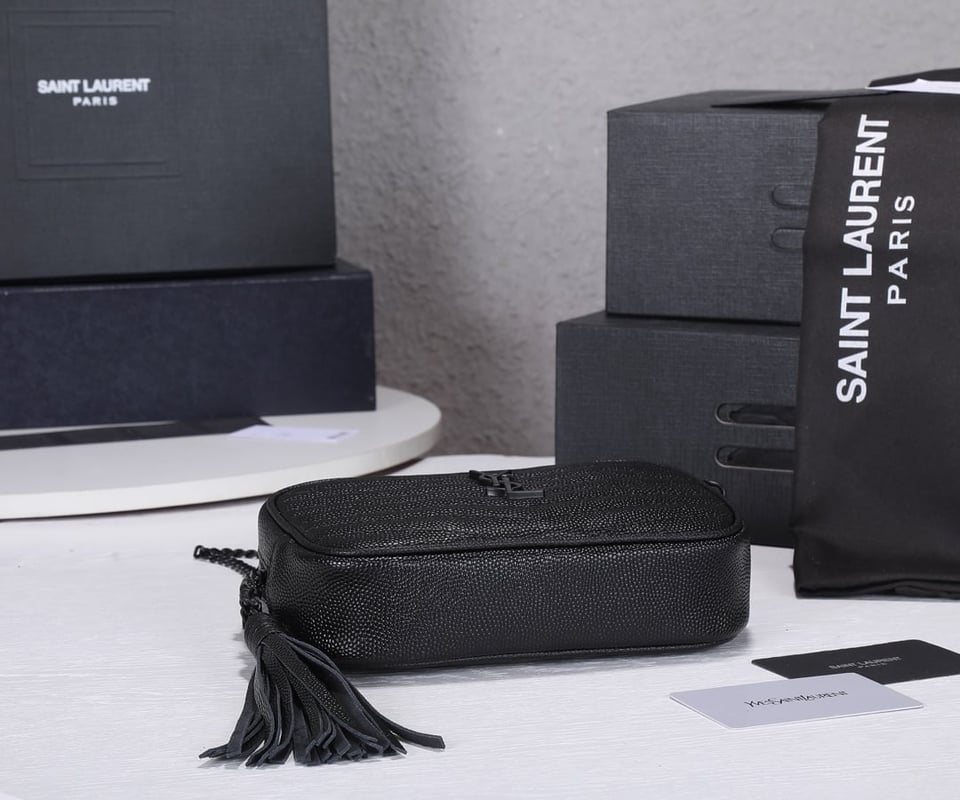 Saint Laurent Lou Camera Bag In Quilted Leather Black 18Cm view 7