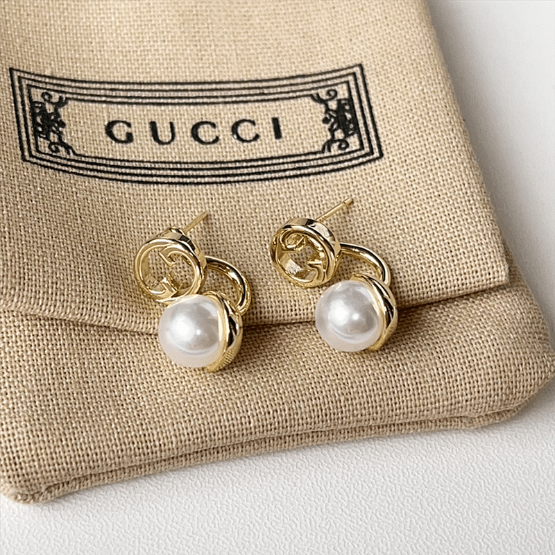 Gucci Blondie Resin Pearl Earrings In Gold 797497 Jcf27 8062 view 6
