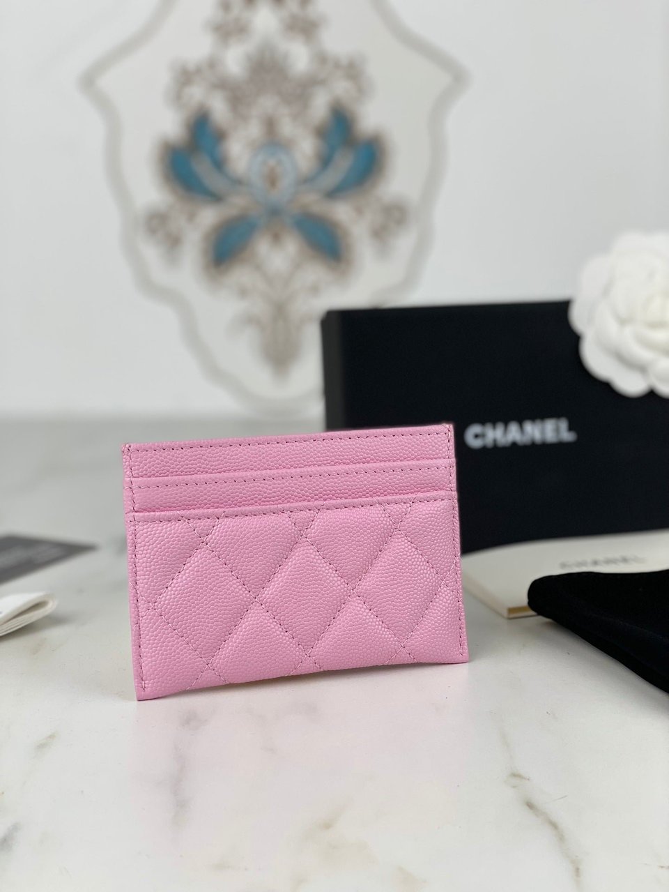 Chanel Card Holder 19.5 Pink Grained Calfskin Gold Icon view 6