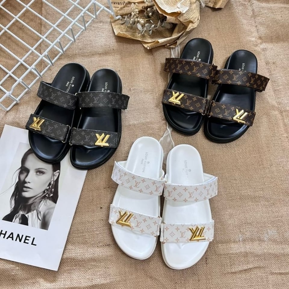 Louis Vuitton Lv Sunset Flat Comfort Mule White 1Ad1Ia view 3