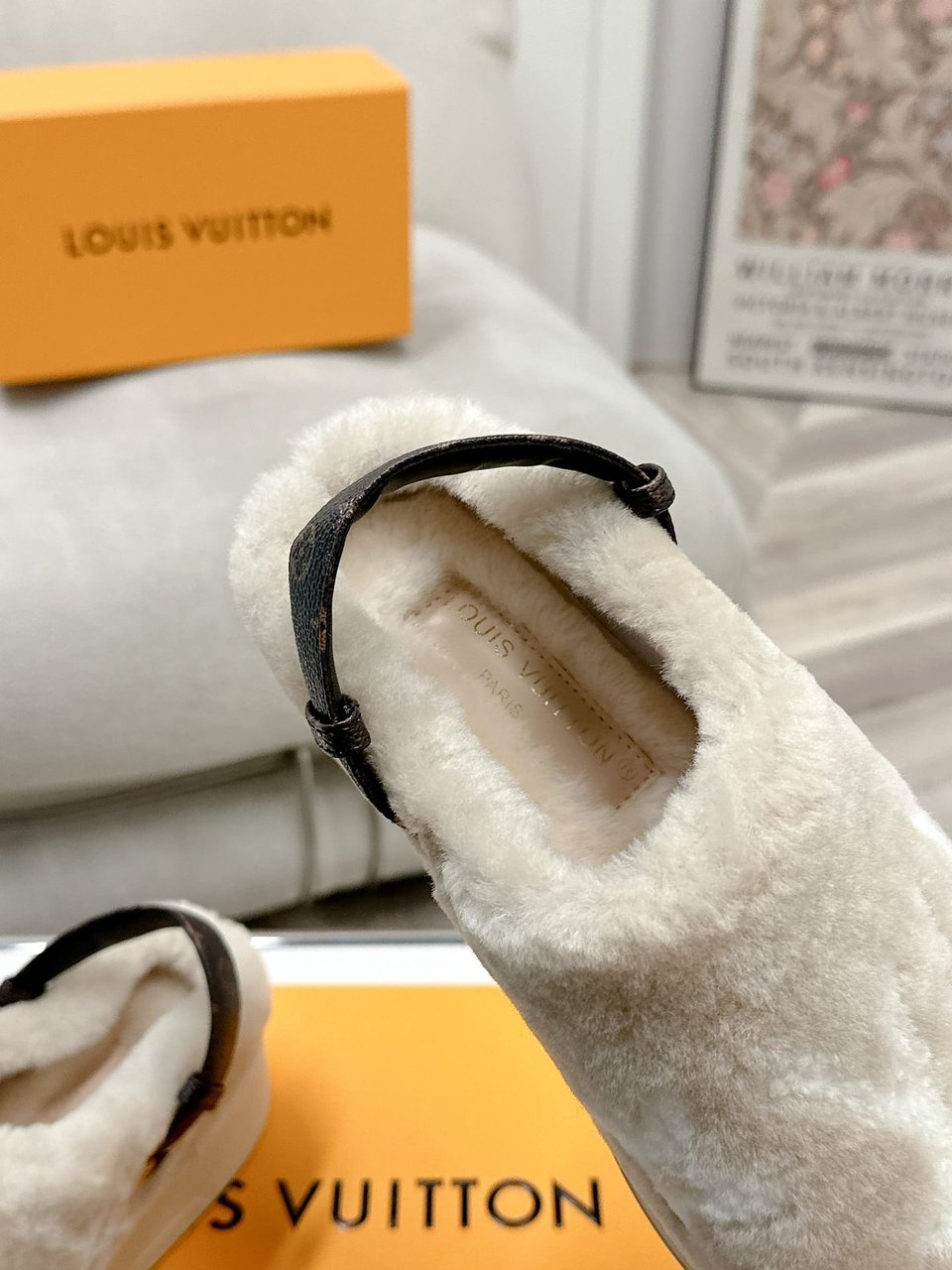 Louis Vuitton Aspen Comfort Clog Light Beige view 8