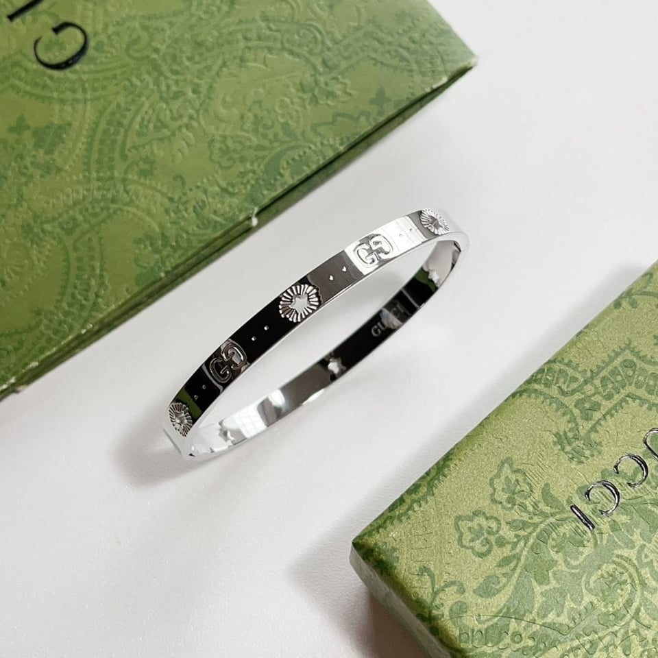 Gucci Gg Bracelet Silver 6Mm view 2