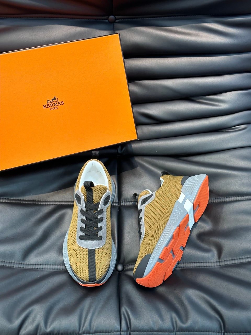 Hermes Heros Sneaker Khaki Gray H232985Zh1R400 view 10