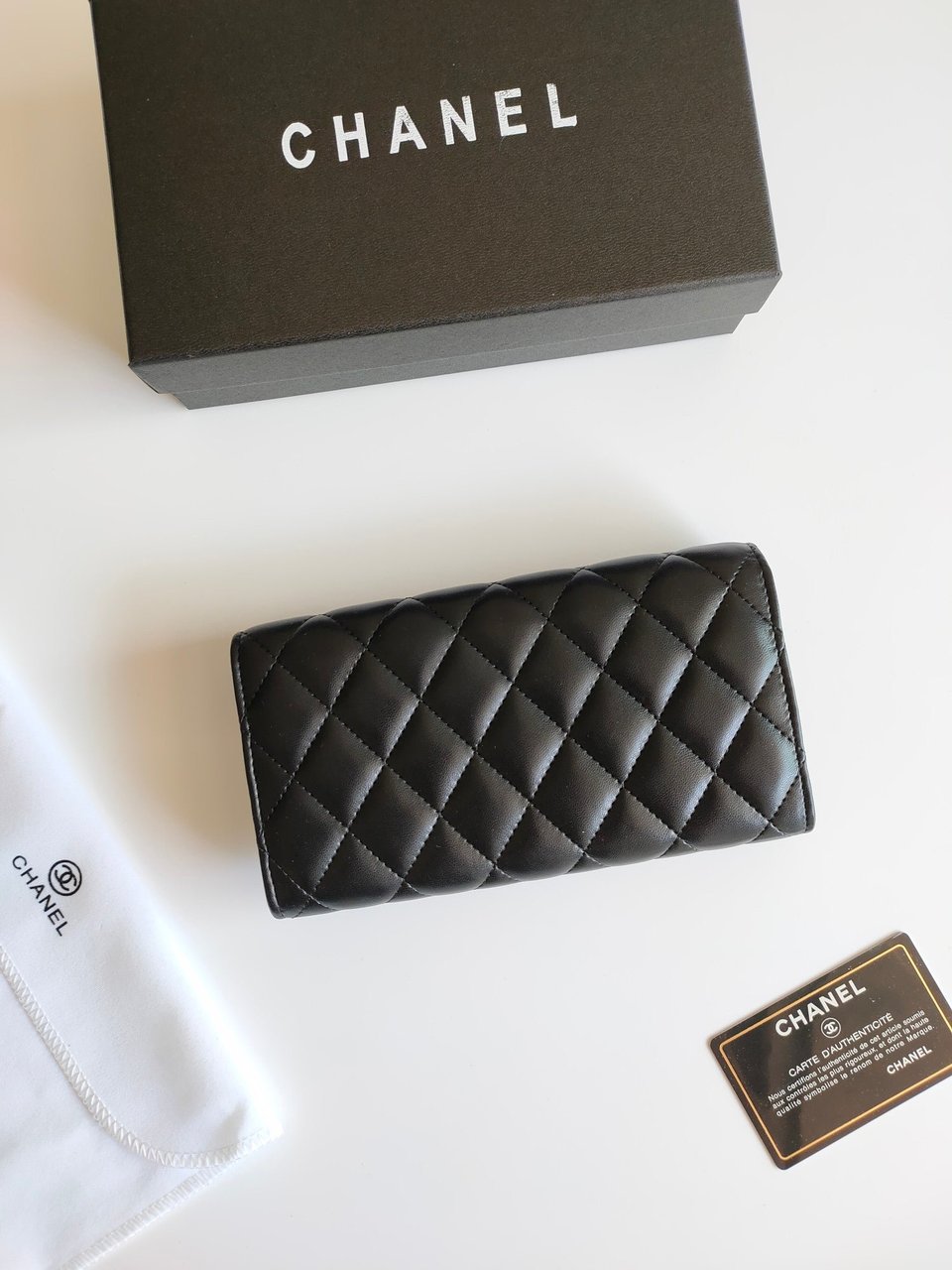 Chanel Classic Long Purse Caviar 19 Black Calfskin view 7