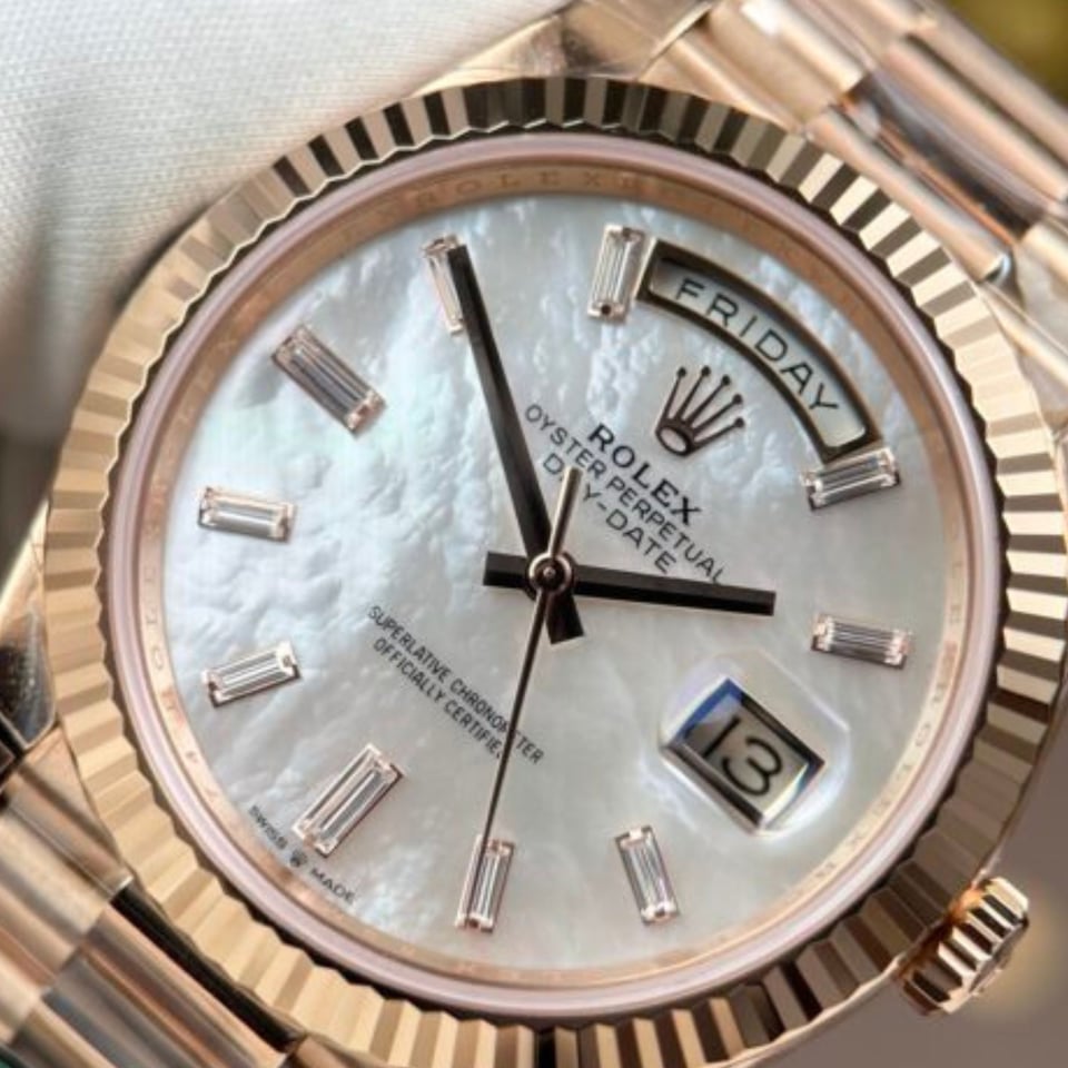 [Superclone] Rolex Day-Date 40mm Mother – Of – Pearl Dial President 228235 view 2