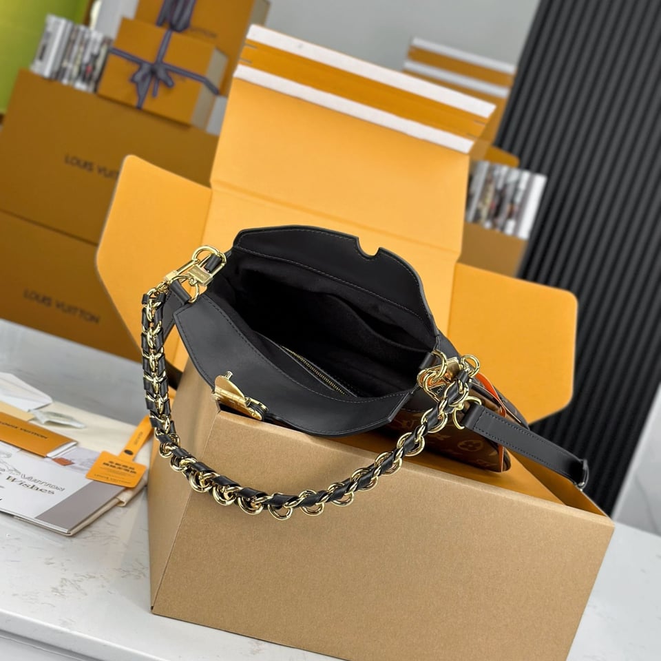 Louis Vuitton Lv Twinny Black M46659 29cm/11.4in view 9