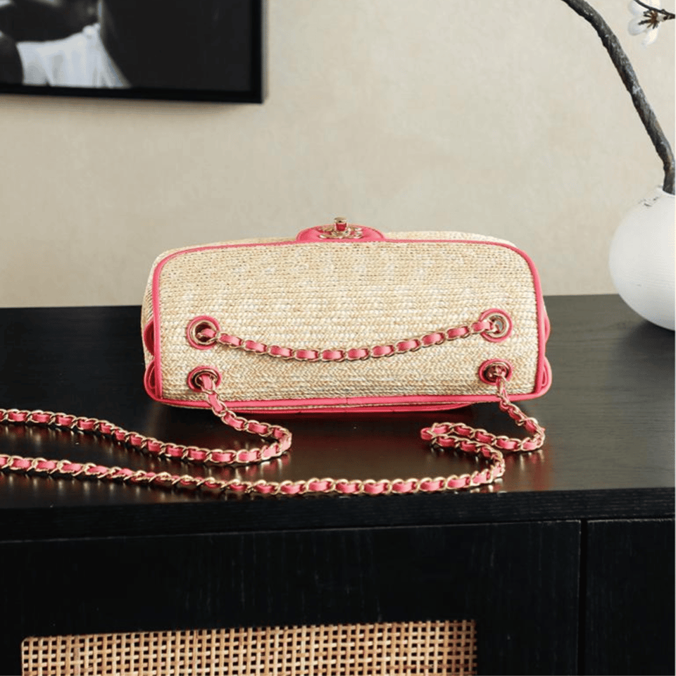 Chanel Flap Bag 23cm/9.1in view 6