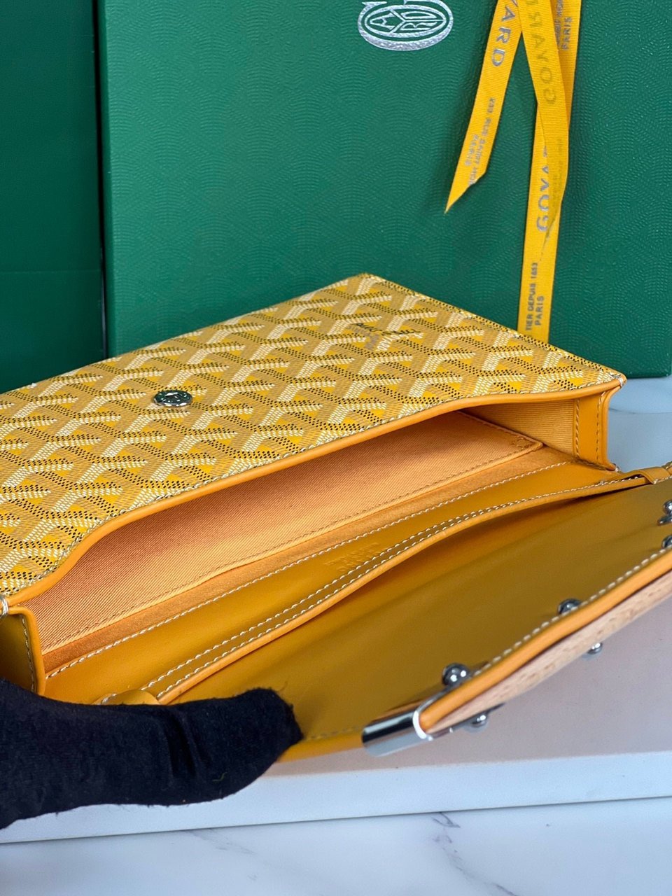 Goyard Monte-Carlo Pm Clutch 25cm Yellow Goyardine Canvas view 5