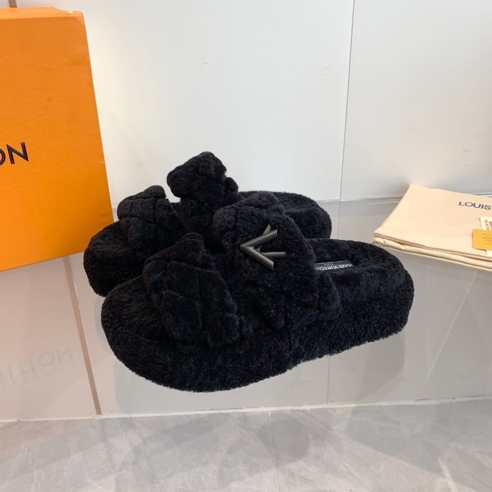 Louis Vuitton Lv Sunset Platform Comfort Mule Shearling Black 1Actv0 view 7